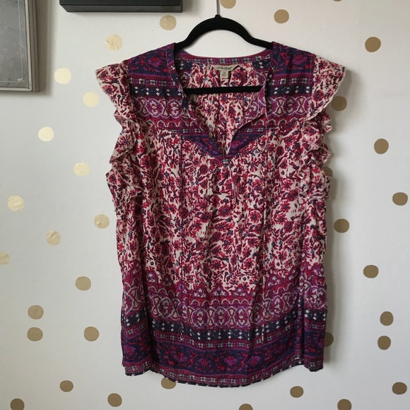 Lucky Brand Tops - Lucky Brand Ruffle Shoulder Top